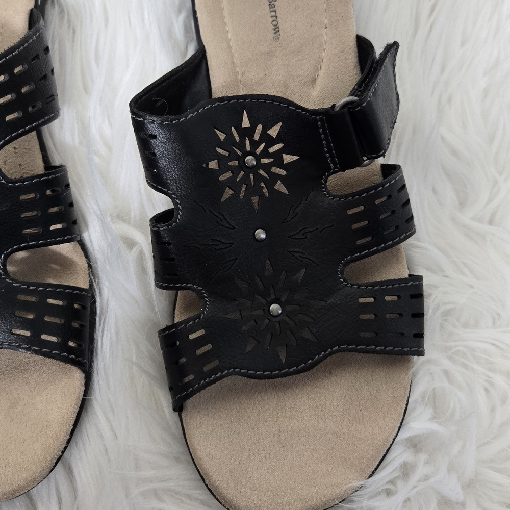 Croft & Barrow Black Floral Cutout Sandals - Picture 3 of 4